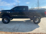 Used 2017 Nissan Titan S image 6