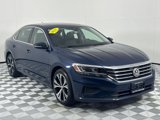 Used 2021 Volkswagen Passat 2.0T SE image 3