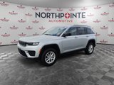 New 2025 Jeep Grand Cherokee Laredo image 2