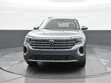 New 2025 Volkswagen Atlas SE image 2