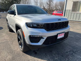 New 2025 Jeep Grand Cherokee Limited w/ Luxury Tech Group II image 3