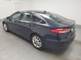 Used 2020 Ford Fusion SE image 3