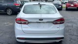 Used 2017 Ford Fusion SE image 6