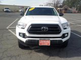 Used 2020 Toyota Tacoma SR5 image 2
