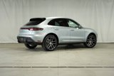 Certified 2025 Porsche Macan image 5