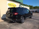Used 2023 Honda Pilot Touring image 6