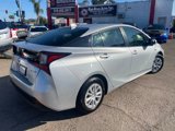 Used 2020 Toyota Prius LE image 4