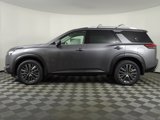 New 2025 Nissan Pathfinder SL image 5