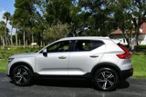 Used 2025 Volvo XC40 B5 Core image 4