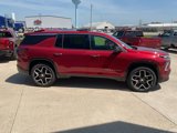 New 2025 Chevrolet Traverse High Country image 4