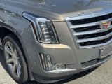 Used 2017 Cadillac Escalade ESV Premium Luxury image 5