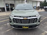 Used 2025 Chevrolet Equinox LT w/ Safety and Technology Package image 2