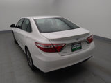 Used 2016 Toyota Camry SE image 5
