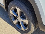 New 2023 Jeep Grand Cherokee 4WD 4xe w/ Luxury Tech Group II image 5