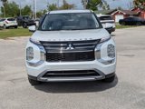 New 2025 Mitsubishi Outlander SE image 2