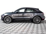 Certified 2025 Porsche Macan image 2