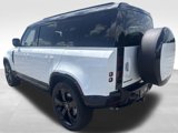 New 2025 Land Rover Defender 110 X-Dynamic SE image 3