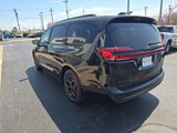 New 2025 Chrysler Pacifica Select image 6