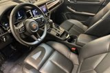 Used 2024 Porsche Macan image 4