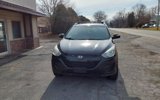 Used 2012 Hyundai Tucson GLS image 2