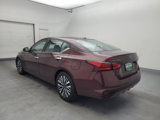 Used 2023 Nissan Altima 2.5 SV image 5