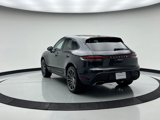 Certified 2025 Porsche Macan image 3
