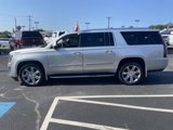 Used 2017 Cadillac Escalade ESV Luxury image 6