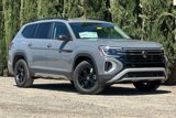 New 2025 Volkswagen Atlas Peak Edition SE image 2