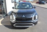 New 2025 Mitsubishi Outlander SE image 4