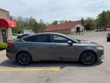 Used 2018 Ford Fusion SE w/ Equipment Group 201A image 4