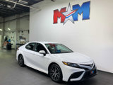 Used 2024 Toyota Camry SE image 2