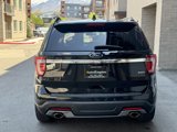 Used 2018 Ford Explorer XLT image 4