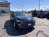 Used 2022 Toyota Avalon XLE image 2