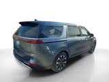 Used 2022 Kia Carnival EX image 5
