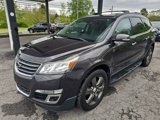 Used 2017 Chevrolet Traverse LT image 3
