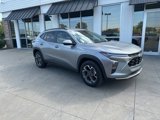 Used 2024 Chevrolet Trax LT w/ Driver Confidence Package image 3