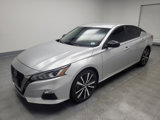 Used 2019 Nissan Altima 2.5 SR image 2