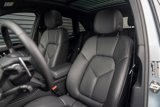 Certified 2025 Porsche Macan image 5