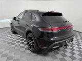 Certified 2025 Porsche Macan image 3