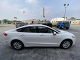 Used 2018 Ford Fusion S image 4