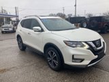 Used 2017 Nissan Rogue SL w/ SL Premium Package image 2