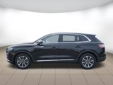 Used 2023 Lincoln Nautilus Reserve image 4