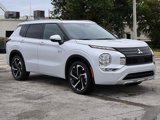 New 2025 Mitsubishi Outlander SEL image 2