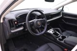 Used 2024 Porsche Cayenne Coupe image 4