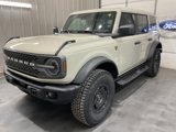 New 2025 Ford Bronco Badlands image 3