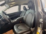 Used 2023 Toyota Camry SE image 4