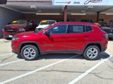 New 2025 Jeep Compass Latitude image 2