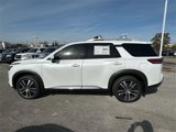 New 2025 Nissan Pathfinder Platinum w/ Cargo Package image 4