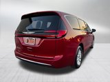 New 2025 Chrysler Pacifica Select image 5