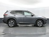 Used 2022 Nissan Rogue SV image 4